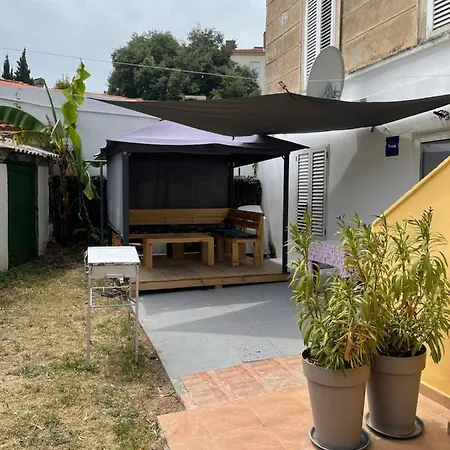 Apartment Rea